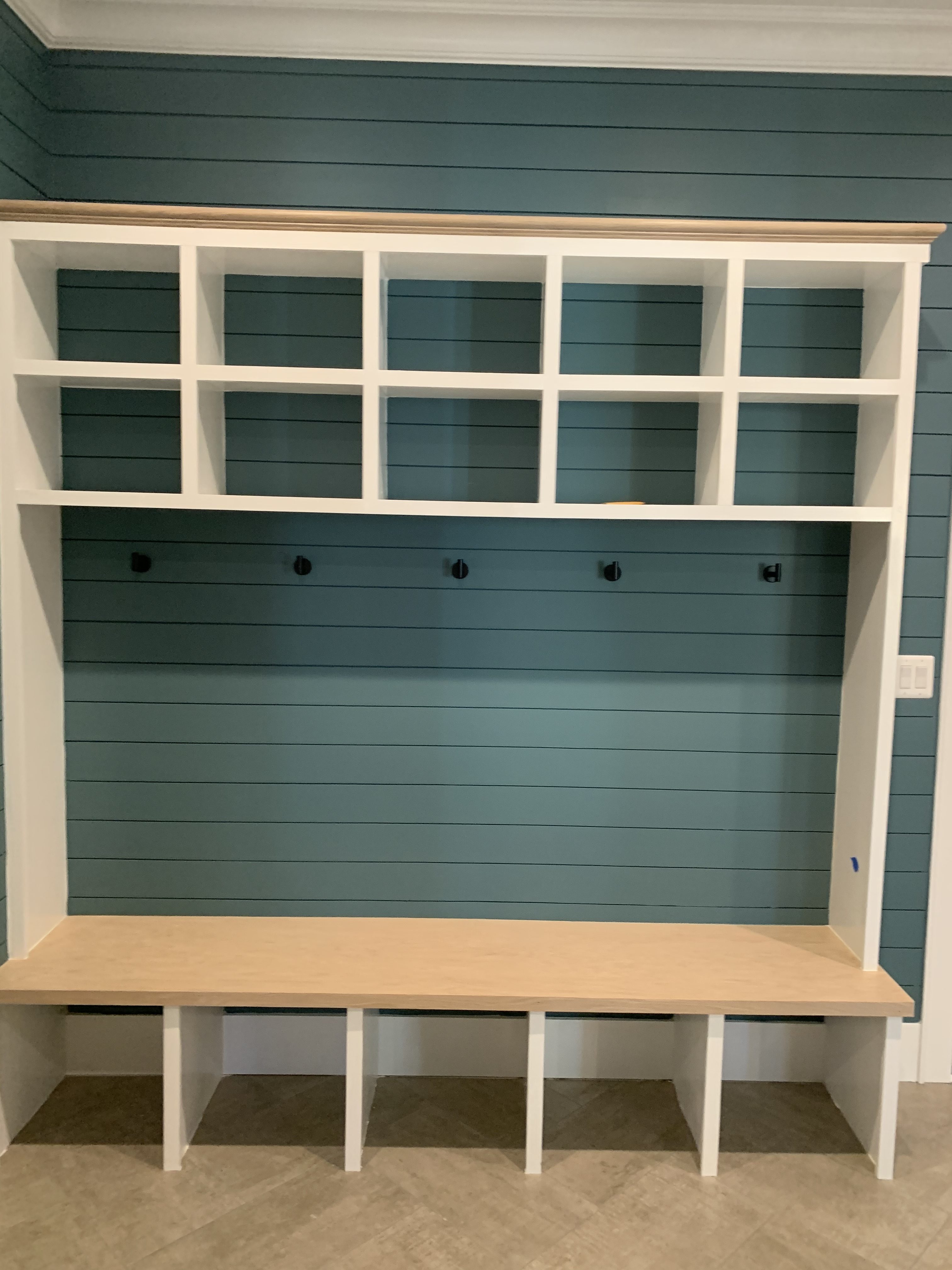 Carpentry and Custom Woodwork in Nortern Virginia | First Call contractors